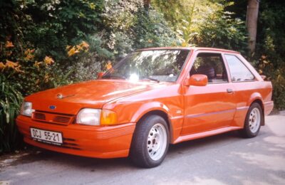 FORD ESCORT XR3i